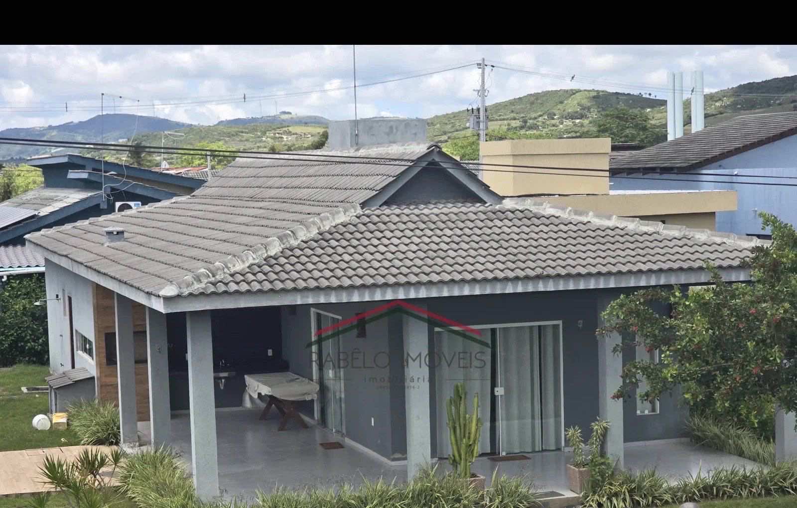 Casa em condomínio em Gravatá em Gravatá